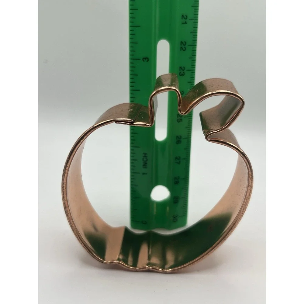 Apple Shaped‎ Cookie Cutter 2.75 X 3.25